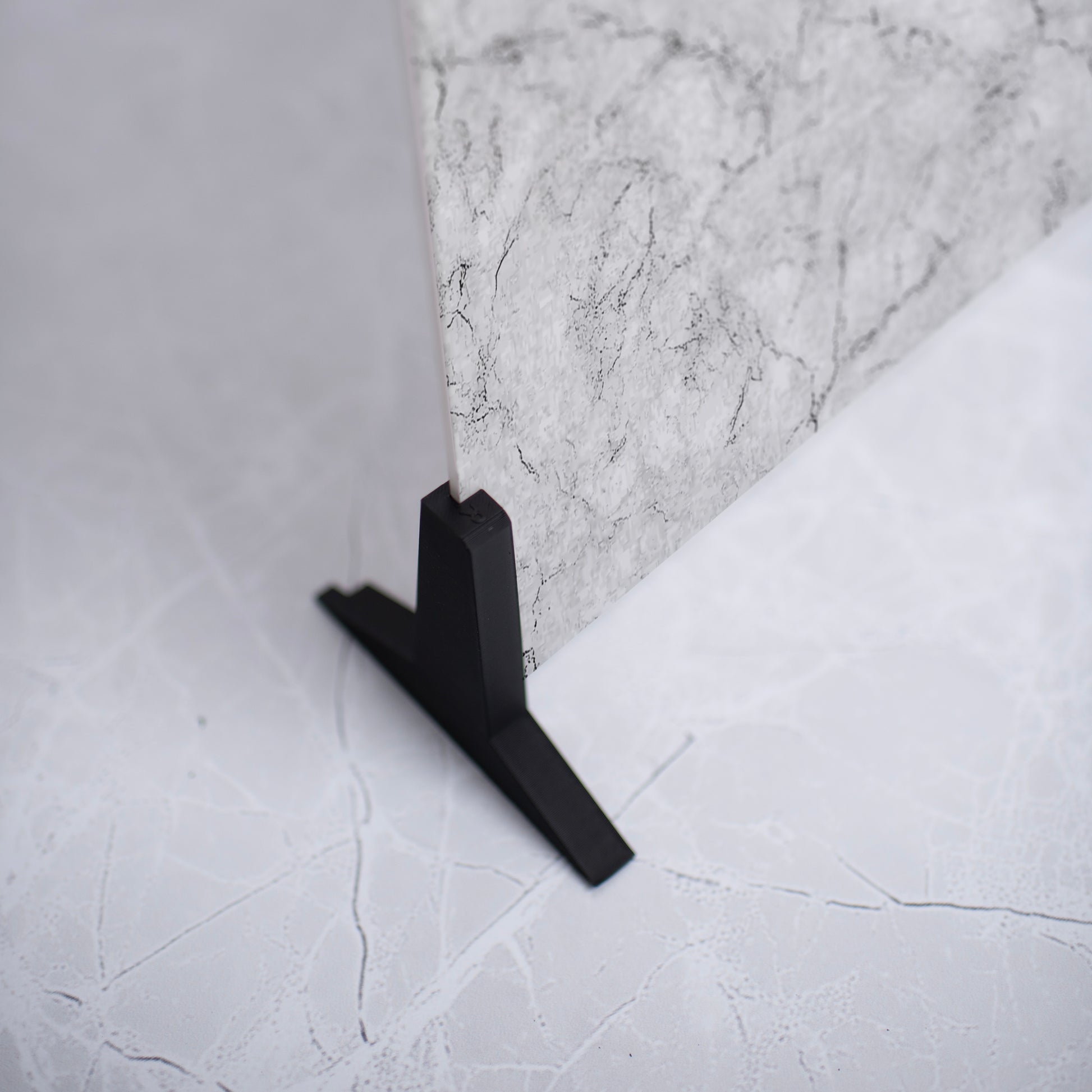 Dynamic Carrara Marble