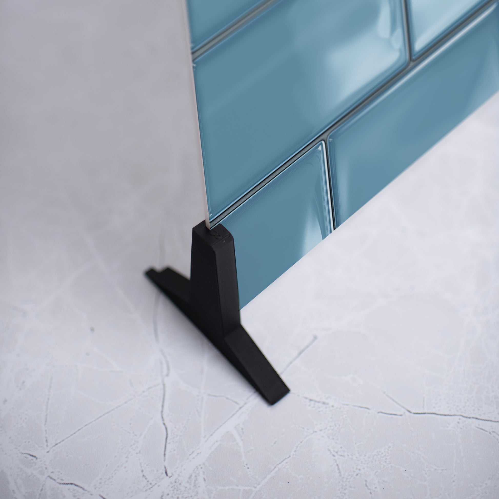 Chic Blue Tile