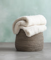 Lustrous Pale Frosted Mint
