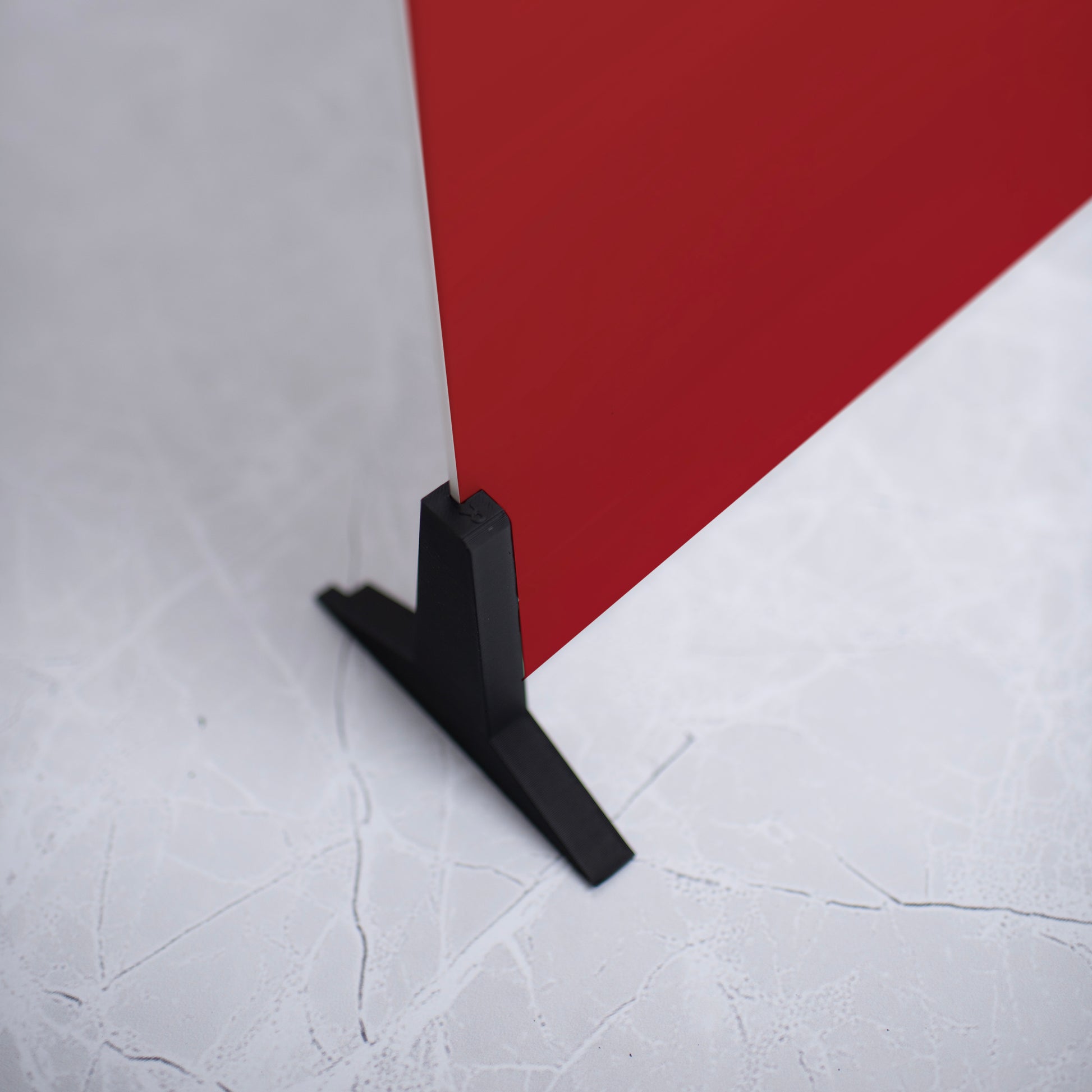 Radiant Rich Red Soft Subtle