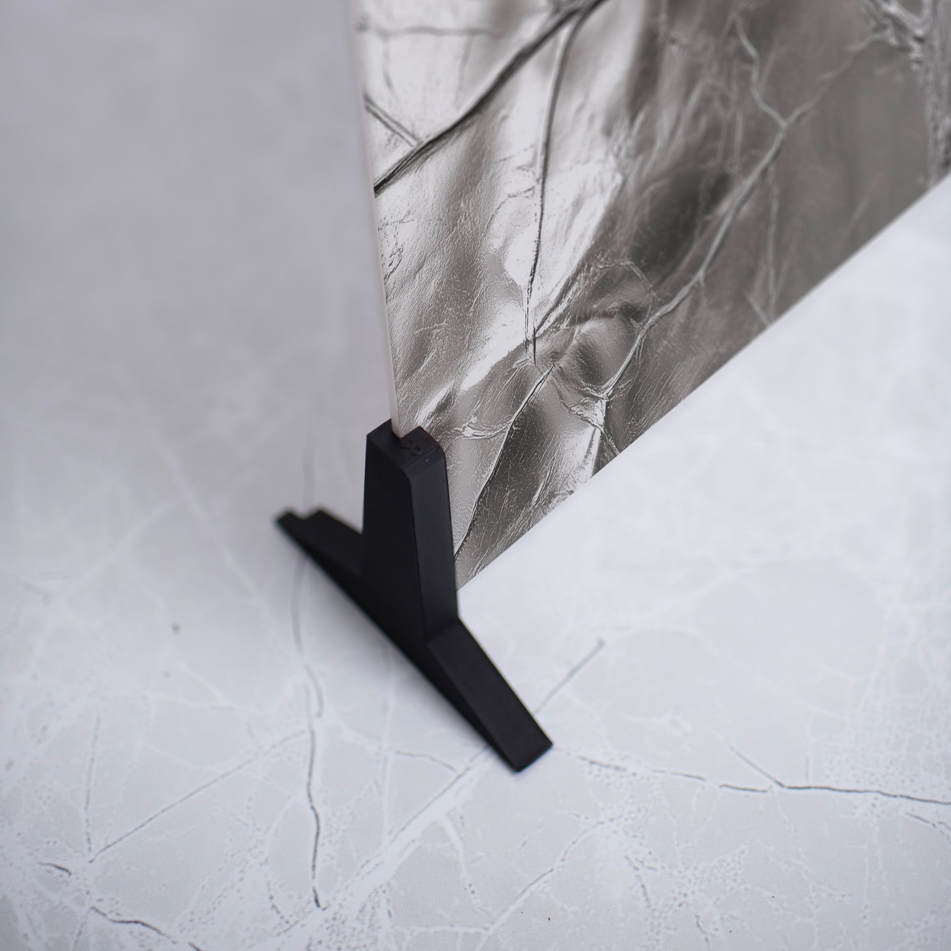 Dynamic Silver Leaf