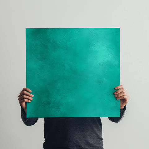 Refined Vibrant Emerald Turquoise